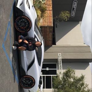 Meet your Posher, Alex